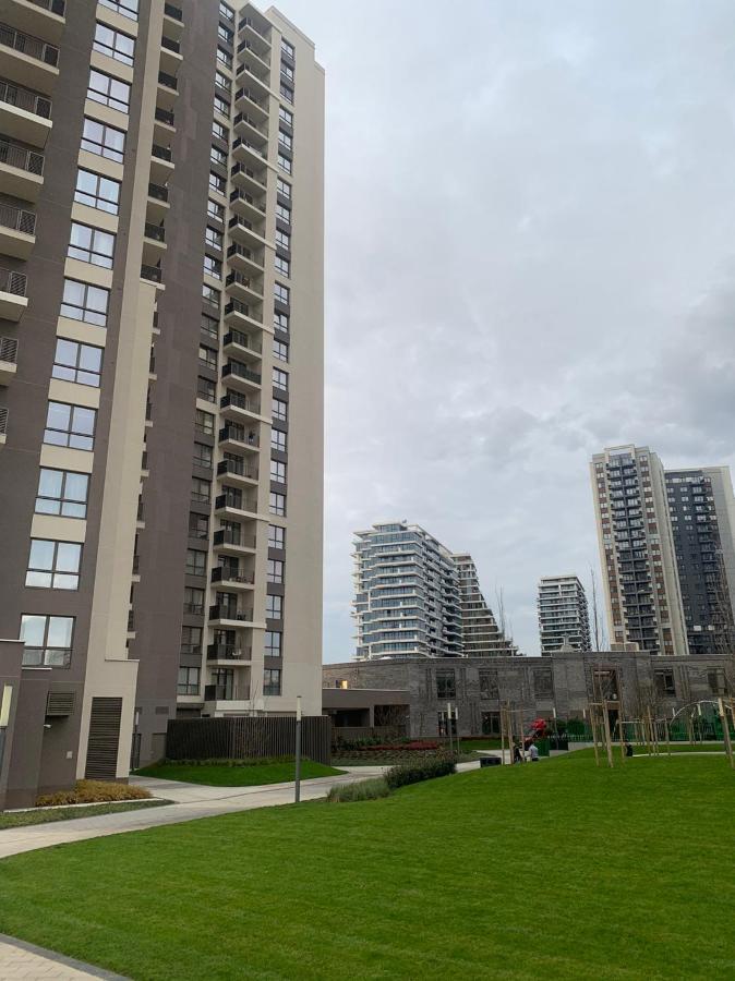 Sajmiste Park Apartments Belgrade Waterfront מראה חיצוני תמונה